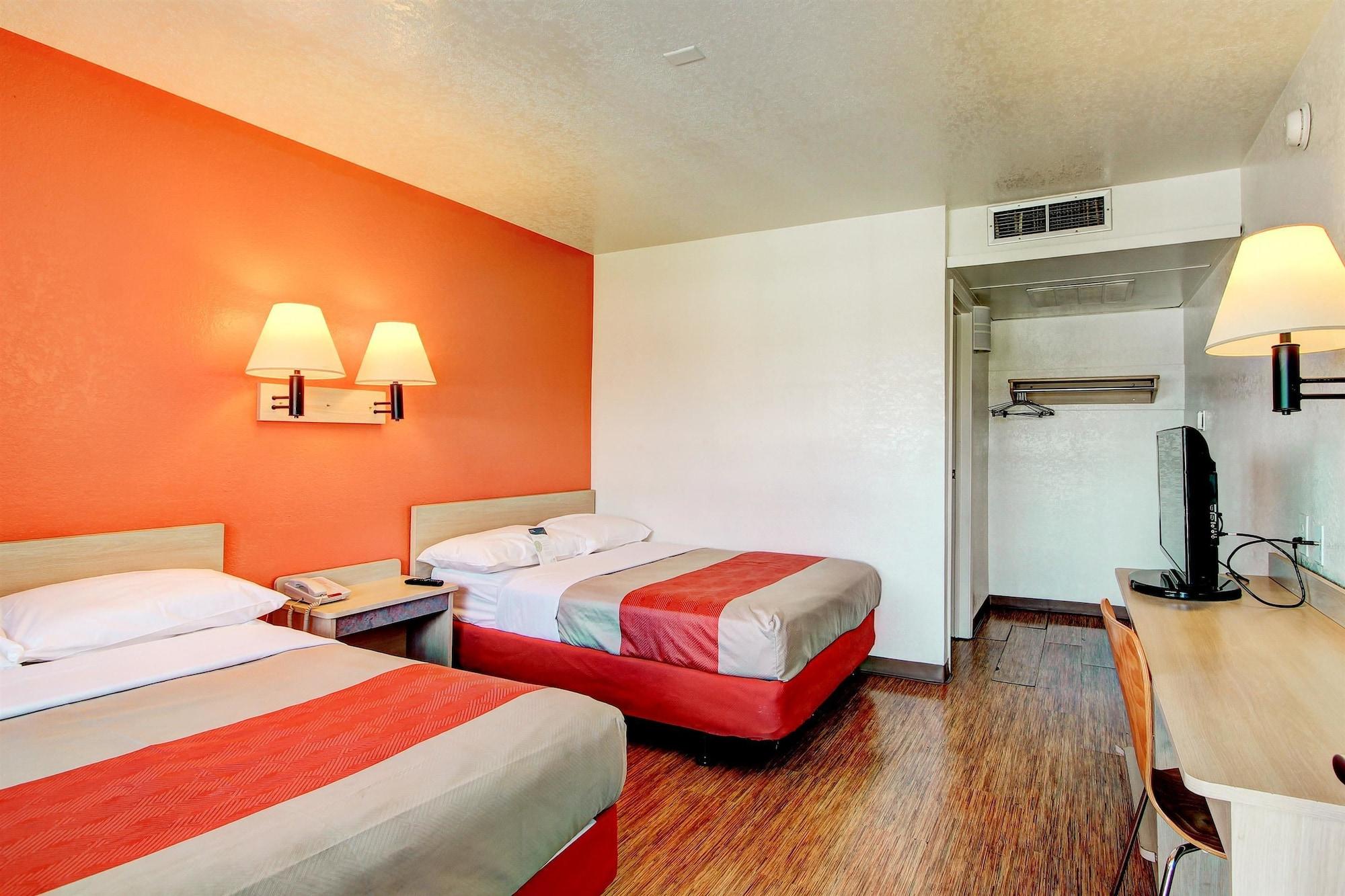 Motel 6-Denver, Co - Airport ภายนอก รูปภาพ