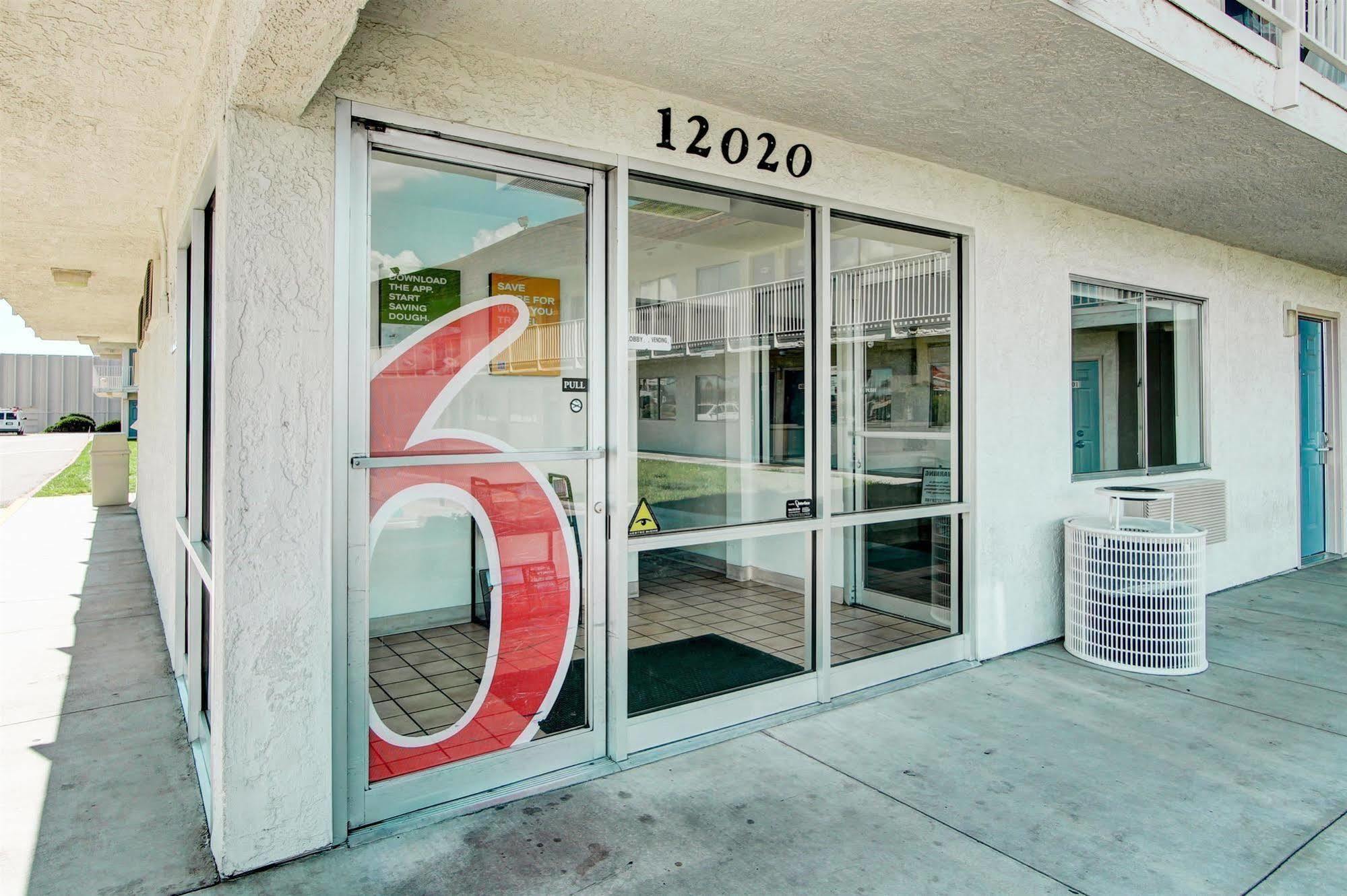 Motel 6-Denver, Co - Airport ภายนอก รูปภาพ